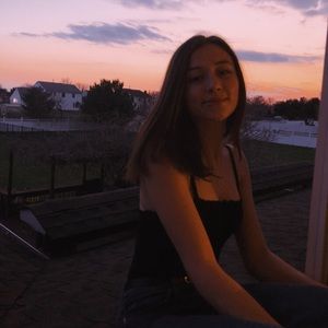 Meet your Posher, Alexandria